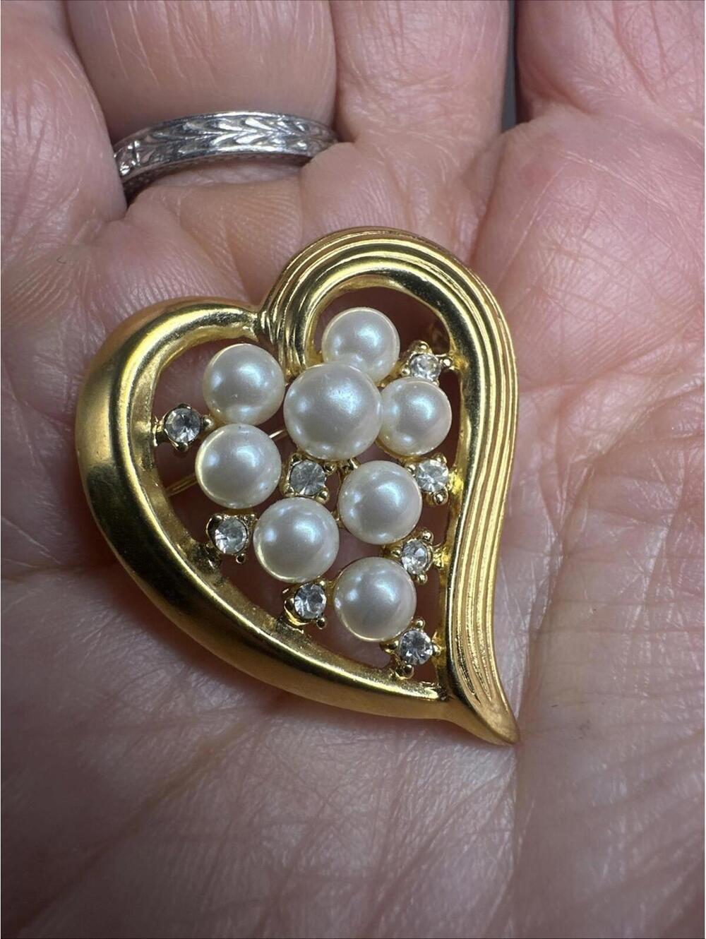 Vintage Signed  Trifari Heart Brooch Pin Faux Pearls and Rhinestones